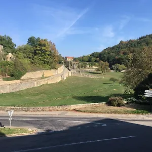  Hébergement de vacances Porte De Quirieu