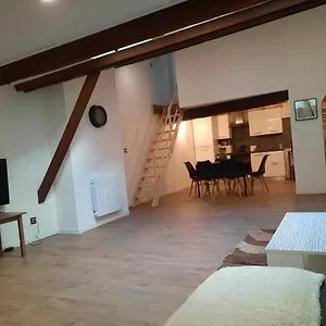  Appart hôtel Les Charmes De